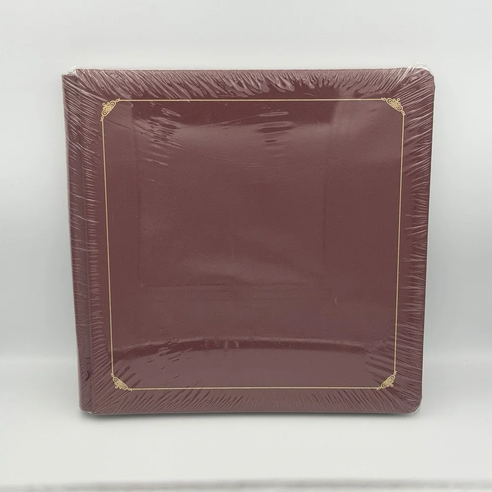 CREATIVE MEMORIES Scrapbook Album w/Pages‎ Burgundy w/ Gold Trim
